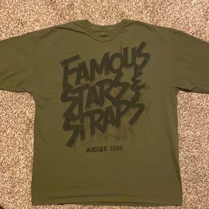 Famous XL T-shirt